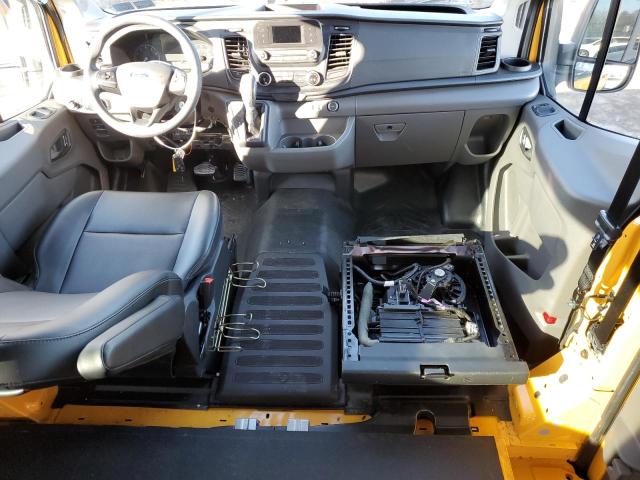 1FMZK1Y80NKA72907 - 2022 FORD TRANSIT T-150 YELLOW photo 8