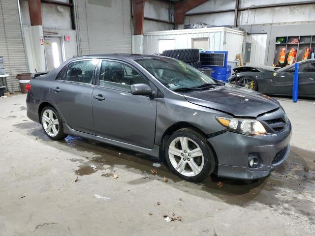 2T1BU4EE5DC035704 - 2013 TOYOTA COROLLA BASE GRAY photo 4