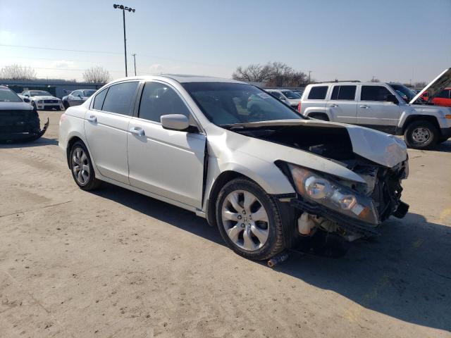 1HGCP36848A047000 - 2008 HONDA ACCORD EXL WHITE photo 4