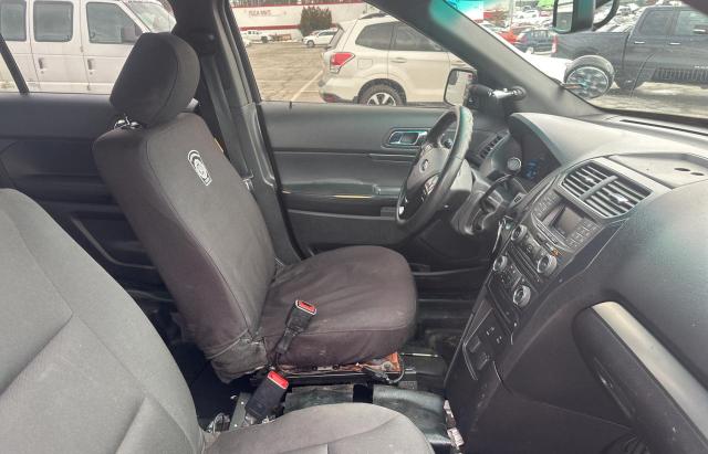 1FM5K8ARXHGA17785 - 2017 FORD EXPLORER POLICE INTERCEPTOR Schwarz Foto 5