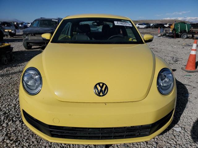 3VWJ07AT4GM603561 - 2016 VOLKSWAGEN BEETLE SE YELLOW photo 5