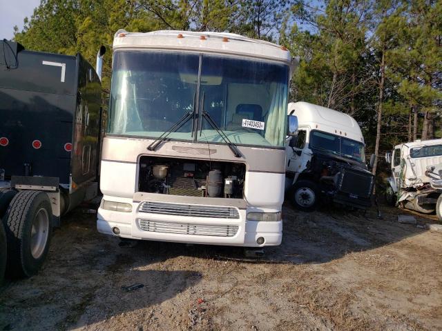 3FCNF53S4YJA03783 - 2000 FORD F550 SUPER DUTY STRIPPED CHASSIS WHITE photo 5