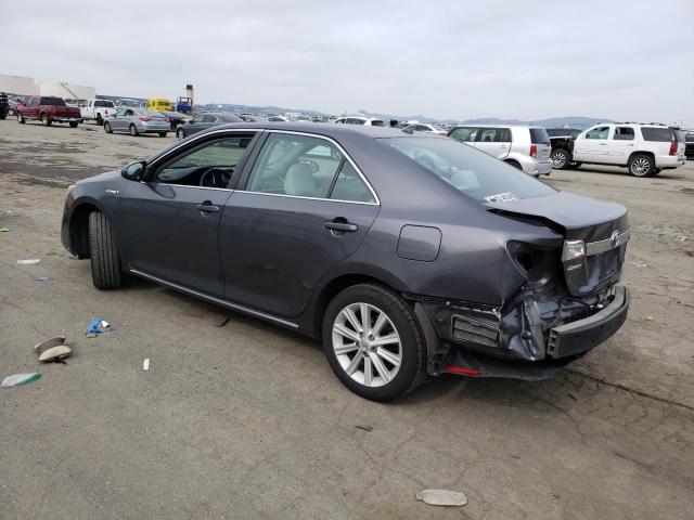 4T1BD1FK2DU075661 - 2013 TOYOTA CAMRY HYBRID GRAY photo 2