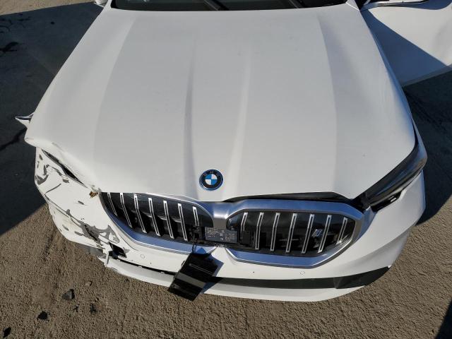 WBY33FK08RCR22577 - 2024 BMW I5 EDRIVE 40 WHITE photo 11