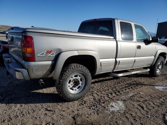 1GCGK29U5XE160835 - 1999 CHEVROLET SILVERADO K2500 SILVER photo 3