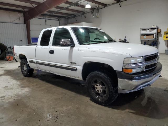 2GCEK19T721181981 - 2002 CHEVROLET SILVERADO K1500 WHITE photo 4