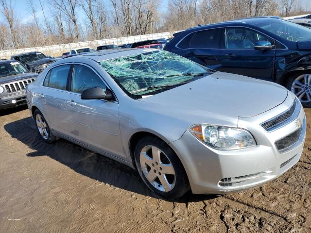 1G1ZB5EB3AF295241 - 2010 CHEVROLET MALIBU LS SILVER photo 4