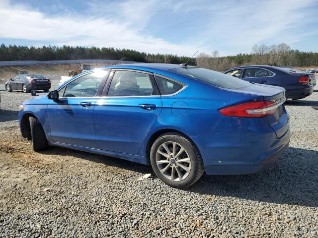 3FA6P0H79HR371926 - 2017 FORD FUSION SE BLUE photo 2