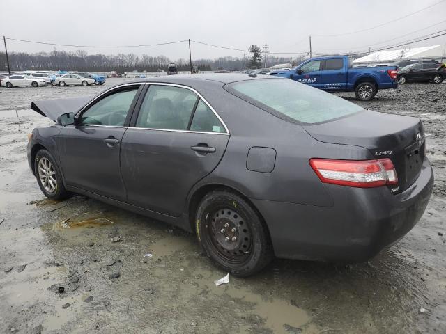 4T1BF3EK9BU599992 - 2011 TOYOTA CAMRY BASE CHARCOAL photo 2