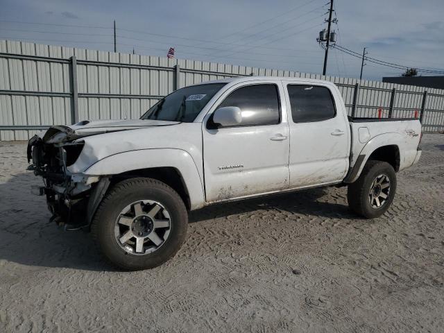 3TMJU4GN2BM122988 - 2011 TOYOTA TACOMA DOUBLE CAB PRERUNNER WHITE photo 1