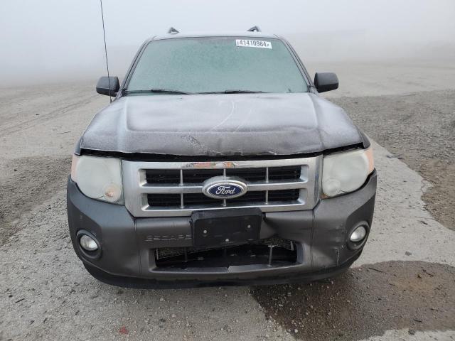 1FMCU0D76BKB20994 - 2011 FORD ESCAPE XLT GRAY photo 5