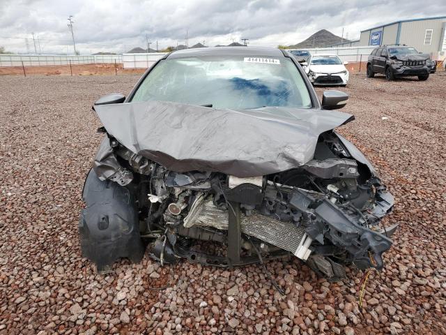 1FADP3F22DL263530 - 2013 FORD FOCUS SE SILVER photo 5