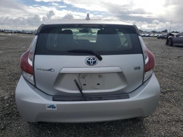 JTDKDTB39F1106259 - 2015 TOYOTA PRIUS C SILVER photo 6