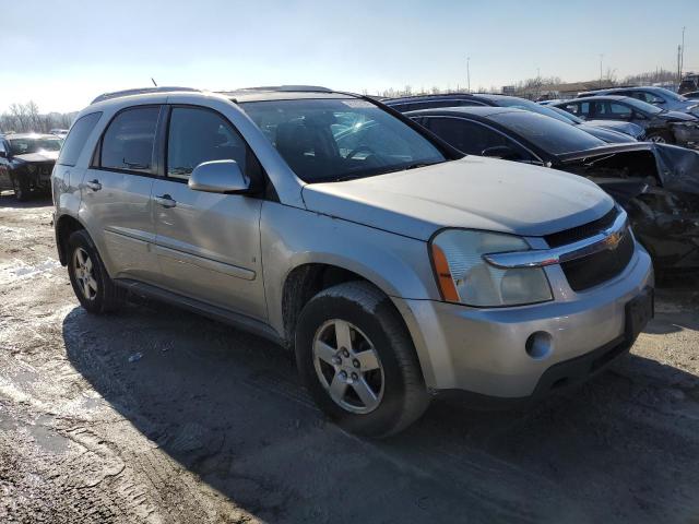 2CNDL43FX86061578 - 2008 CHEVROLET EQUINOX LT SILVER photo 4