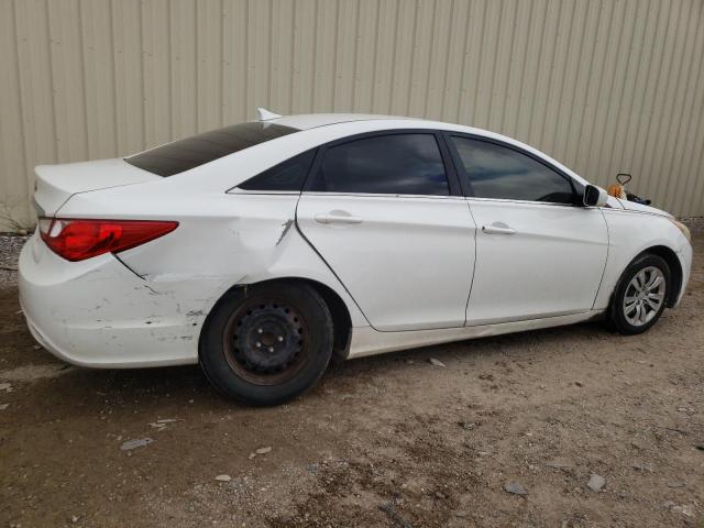 5NPEB4AC0BH165732 - 2011 HYUNDAI SONATA GLS WHITE photo 3