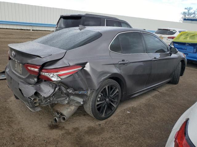 4T1B61HK9KU815694 - 2019 TOYOTA CAMRY XSE GRAY photo 3