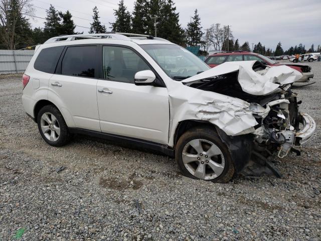 JF2SHGGC8DH429468 - 2013 SUBARU FORESTER TOURING WHITE photo 4