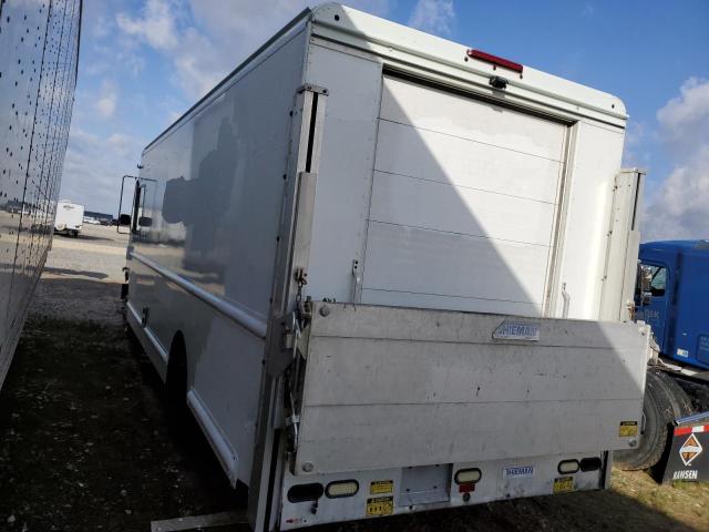 4UZAAPDU4ACAS1715 - 2010 FREIGHTLINER CHASSIS M LINE WALK-IN VAN WHITE photo 3