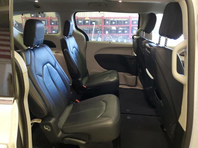 2C4RC1EG3HR796805 - 2017 CHRYSLER PACIFICA TOURING L PLUS WHITE photo 11