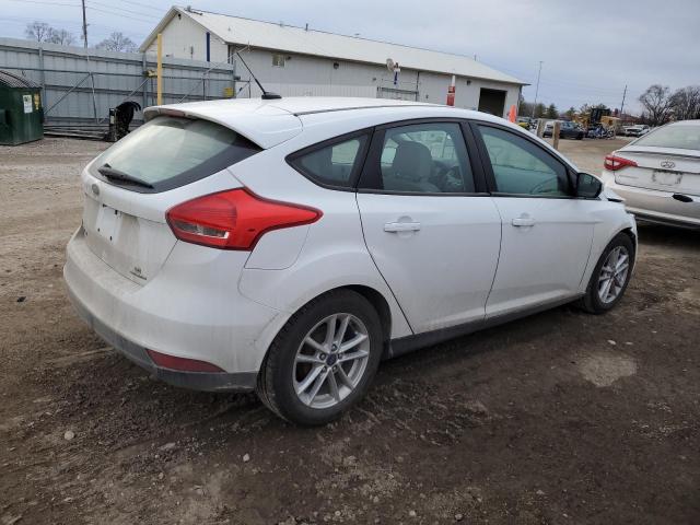 1FADP3K29GL290640 - 2016 FORD FOCUS SE WHITE photo 3