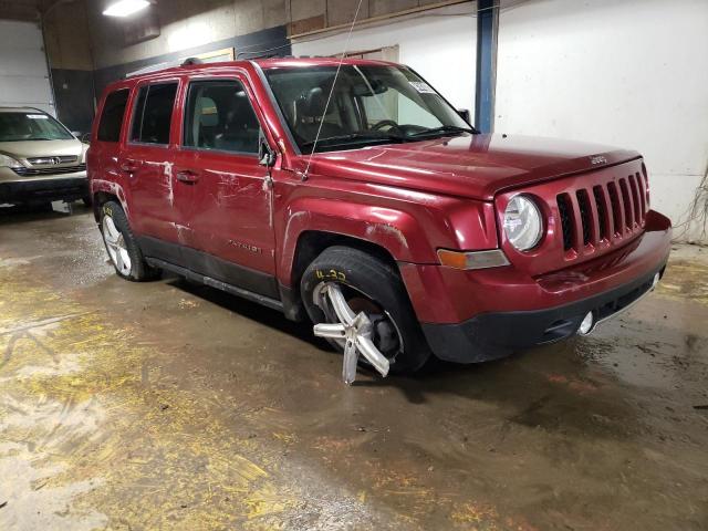 1C4NJPFA3GD754847 - 2016 JEEP PATRIOT LATITUDE RED photo 4