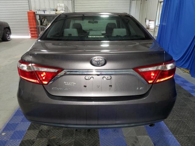 4T1BF1FK0FU955027 - 2015 TOYOTA CAMRY LE SILVER photo 6