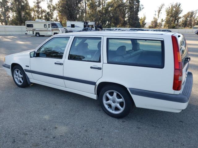 YV1LW5540T2242553 - 1996 VOLVO 850 BASE WHITE photo 2