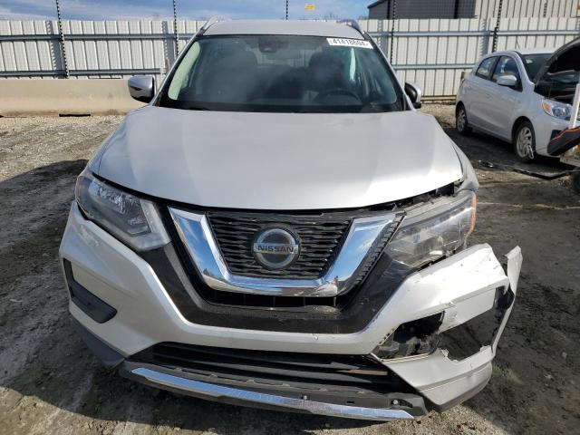 JN8AT2MT8LW010082 - 2020 NISSAN ROGUE S SILVER photo 5