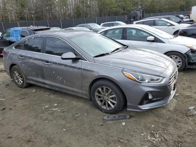 5NPE24AF4KH810523 - 2019 HYUNDAI SONATA SE GRAY photo 4