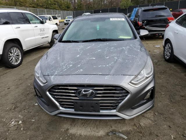 5NPE24AF4KH810523 - 2019 HYUNDAI SONATA SE GRAY photo 5