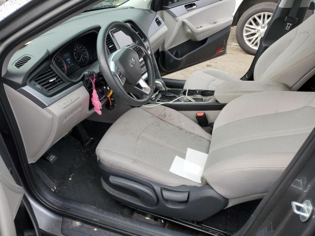 5NPE24AF4KH810523 - 2019 HYUNDAI SONATA SE GRAY photo 7