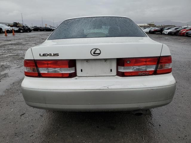 JT8BF28G8Y0275758 - 2000 LEXUS ES 300 WHITE photo 6