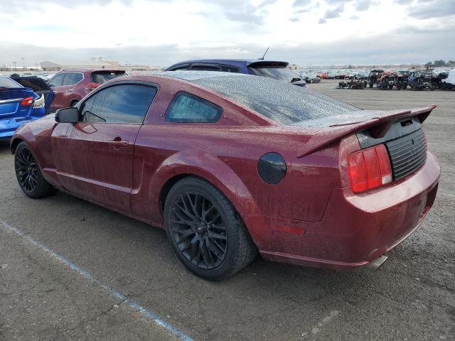 1ZVFT80N065187065 - 2006 FORD MUSTANG MAROON photo 2