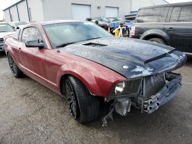 1ZVFT80N065187065 - 2006 FORD MUSTANG MAROON photo 4