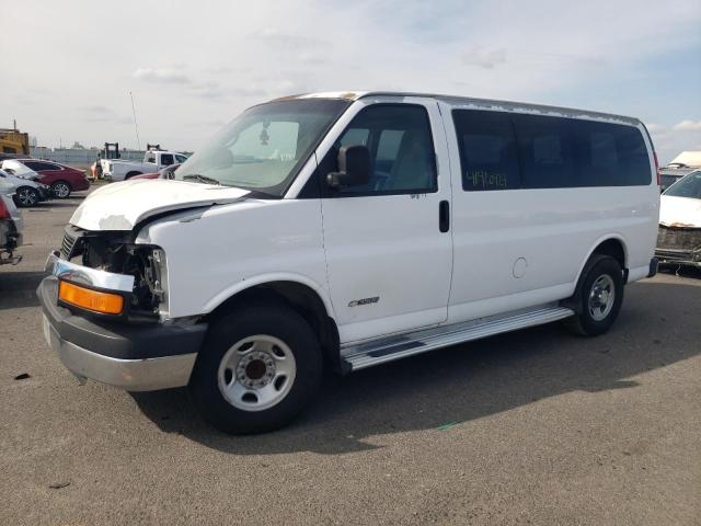 1GAHG35U961141849 - 2006 CHEVROLET EXPRESS G3 WHITE photo 1