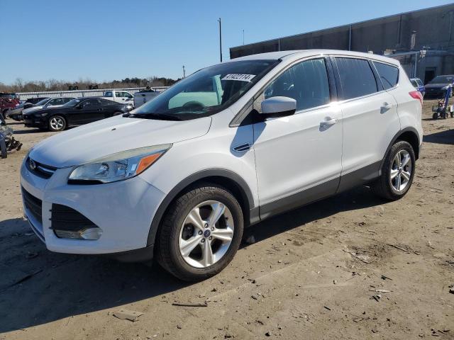 1FMCU9GXXEUE21566 - 2014 FORD ESCAPE SE WHITE photo 1