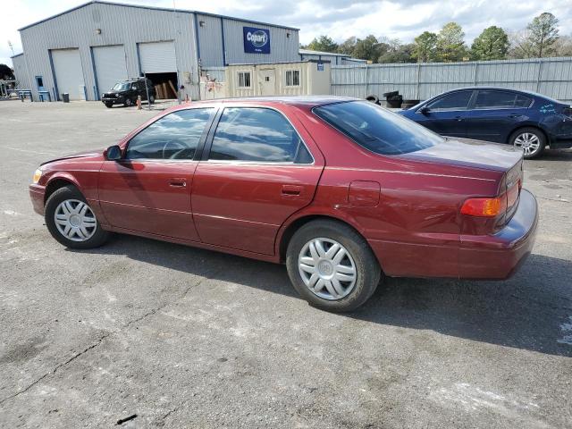 JT2BG22K810596354 - 2001 TOYOTA CAMRY CE MAROON photo 2