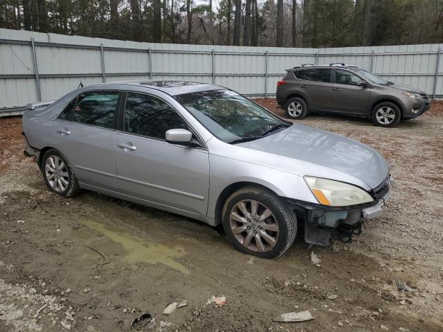 1HGCM66587A078782 - 2007 HONDA ACCORD EX SILVER photo 4