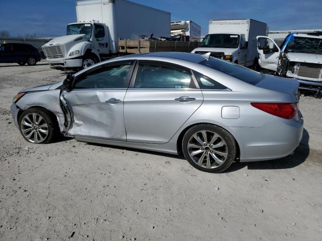 5NPEC4AC3BH140210 - 2011 HYUNDAI SONATA SE SILVER photo 2