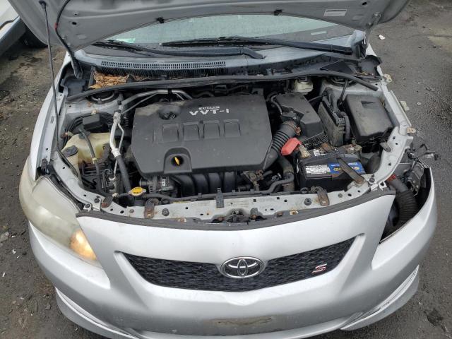 2T1BU4EE4AC289870 - 2010 TOYOTA COROLLA BASE SILVER photo 11