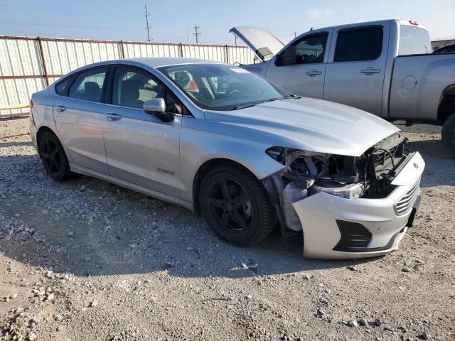 3FA6P0LU0KR226231 - 2019 FORD FUSION SE SILVER photo 4