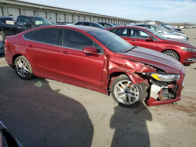 3FA6P0H76GR253038 - 2016 FORD FUSION SE RED photo 4