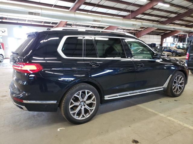 5UXCW2C02M9F72788 - 2021 BMW X7 XDRIVE40I BLACK photo 3