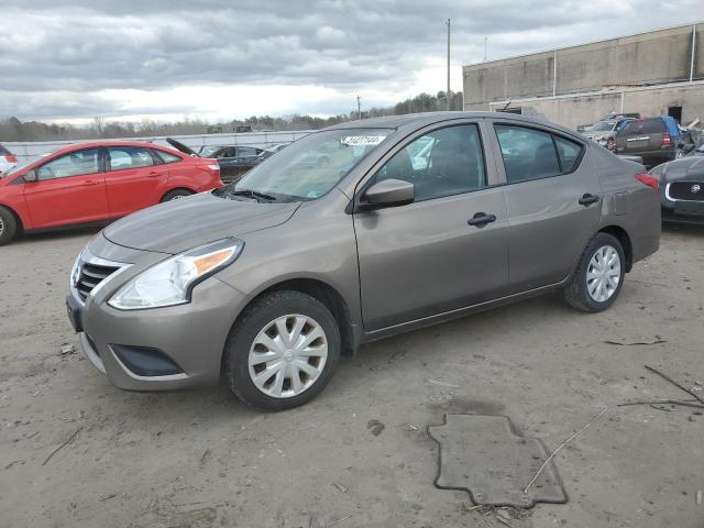 3N1CN7AP6GL845406 - 2016 NISSAN VERSA S GRAY photo 1