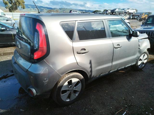 KNDJN2A29F7171816 - 2015 KIA SOUL GRAY photo 3