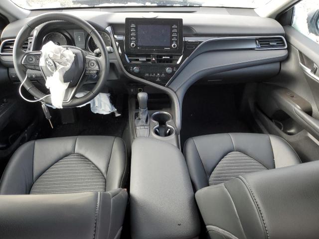 4T1G11AK7RU847391 - 2024 TOYOTA CAMRY SE NIGHT SHADE WHITE photo 8