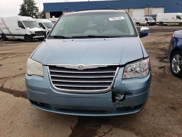 2A8HR54P18R771588 - 2008 CHRYSLER TOWN & COU TOURING BLUE photo 5