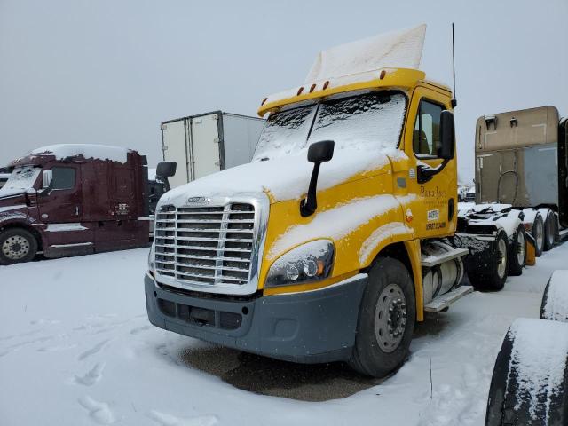 3AKJGED54GSGW6001 - 2016 FREIGHTLINER CASCADIA 1 ყვითელი ფოტო 2