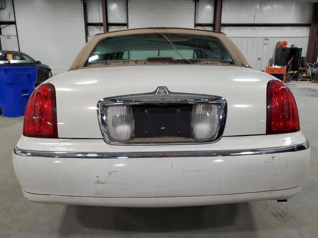 1LNHM81W7YY788180 - 2000 LINCOLN TOWN CAR EXECUTIVE Սպիտակ լուսանկար 6