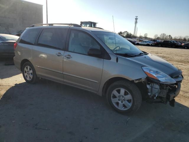 5TDZK23C77S028498 - 2007 TOYOTA SIENNA CE SILVER photo 4